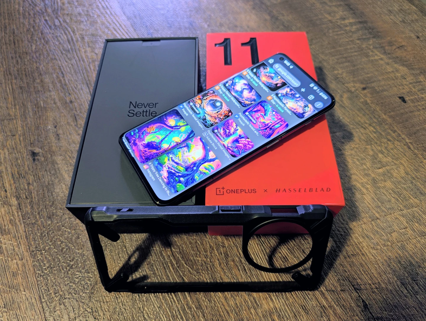 OnePlus 11 5G Smartphone with Charger and Case - photo 2