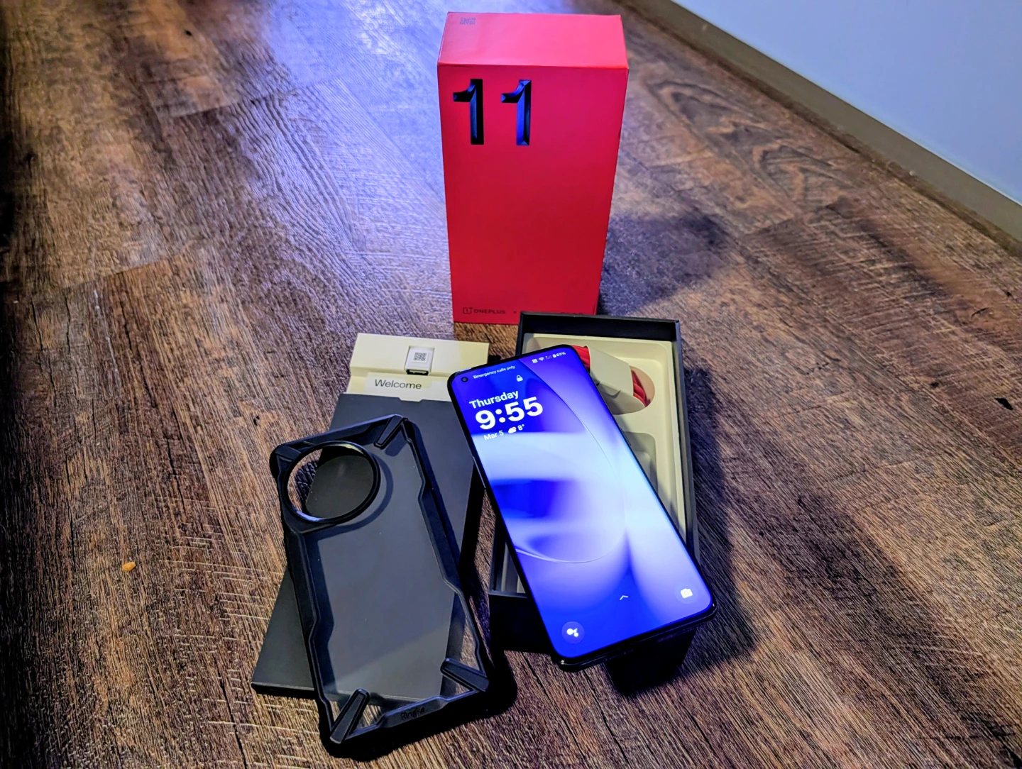 OnePlus 11 5G Smartphone with Charger and Case - photo 5