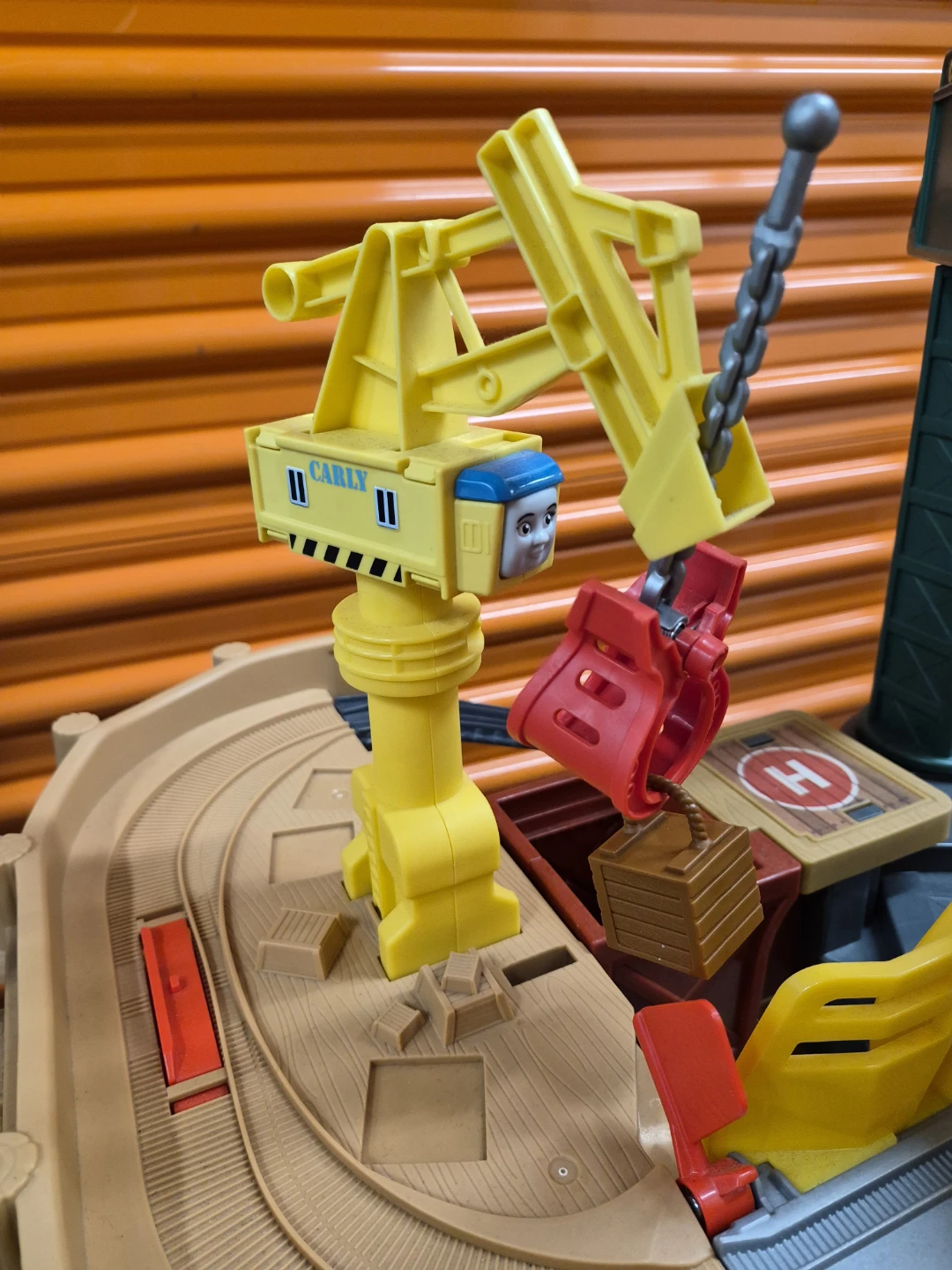 Thomas & Friends Wooden Railway Cranky & Carly Crane Set - photo 5