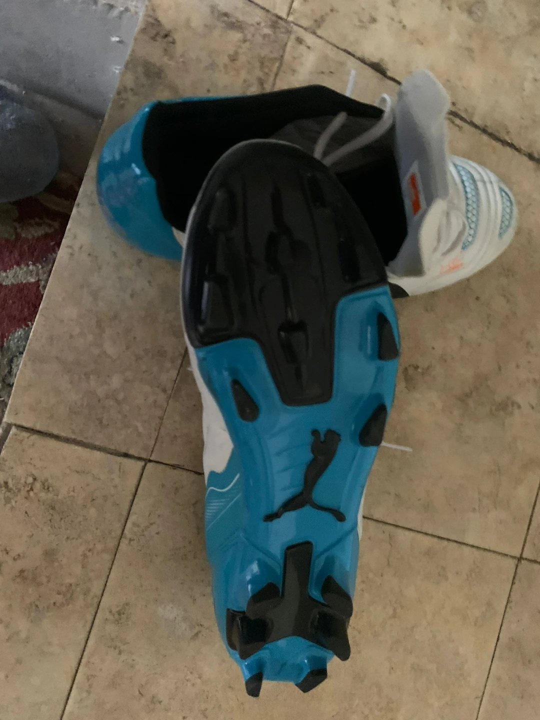 Puma Soccer Cleats - photo 2