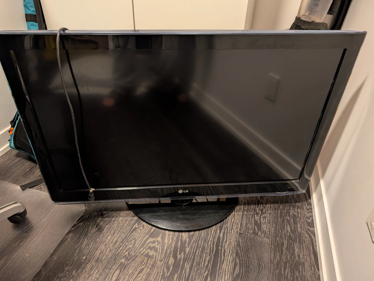 LG TV 42 inch