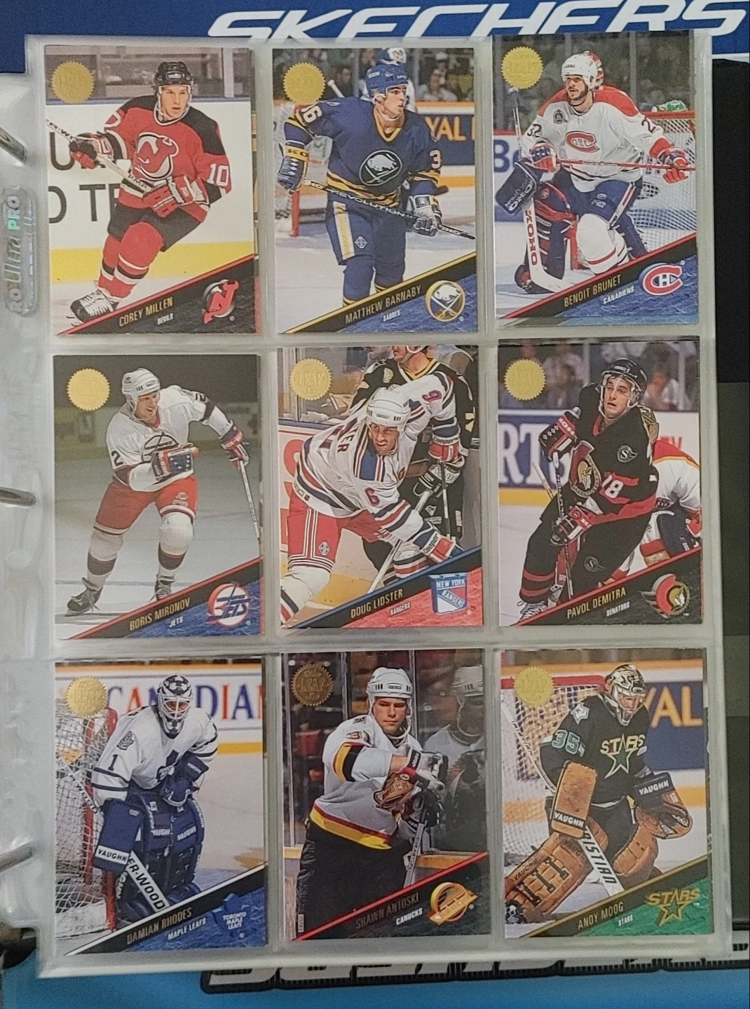 HOCKEY COLLECTIBLES - photo 3
