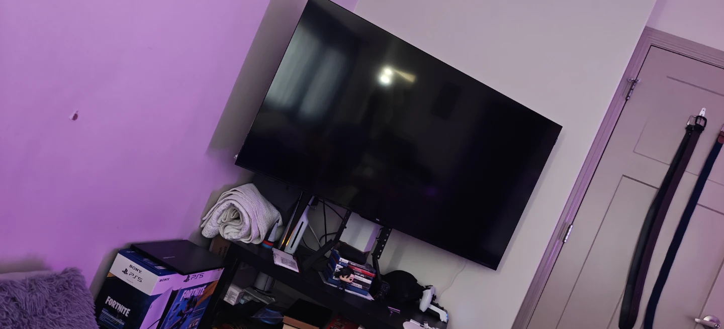 TCL 55" 4K UHD HDR Smart TV - photo 2
