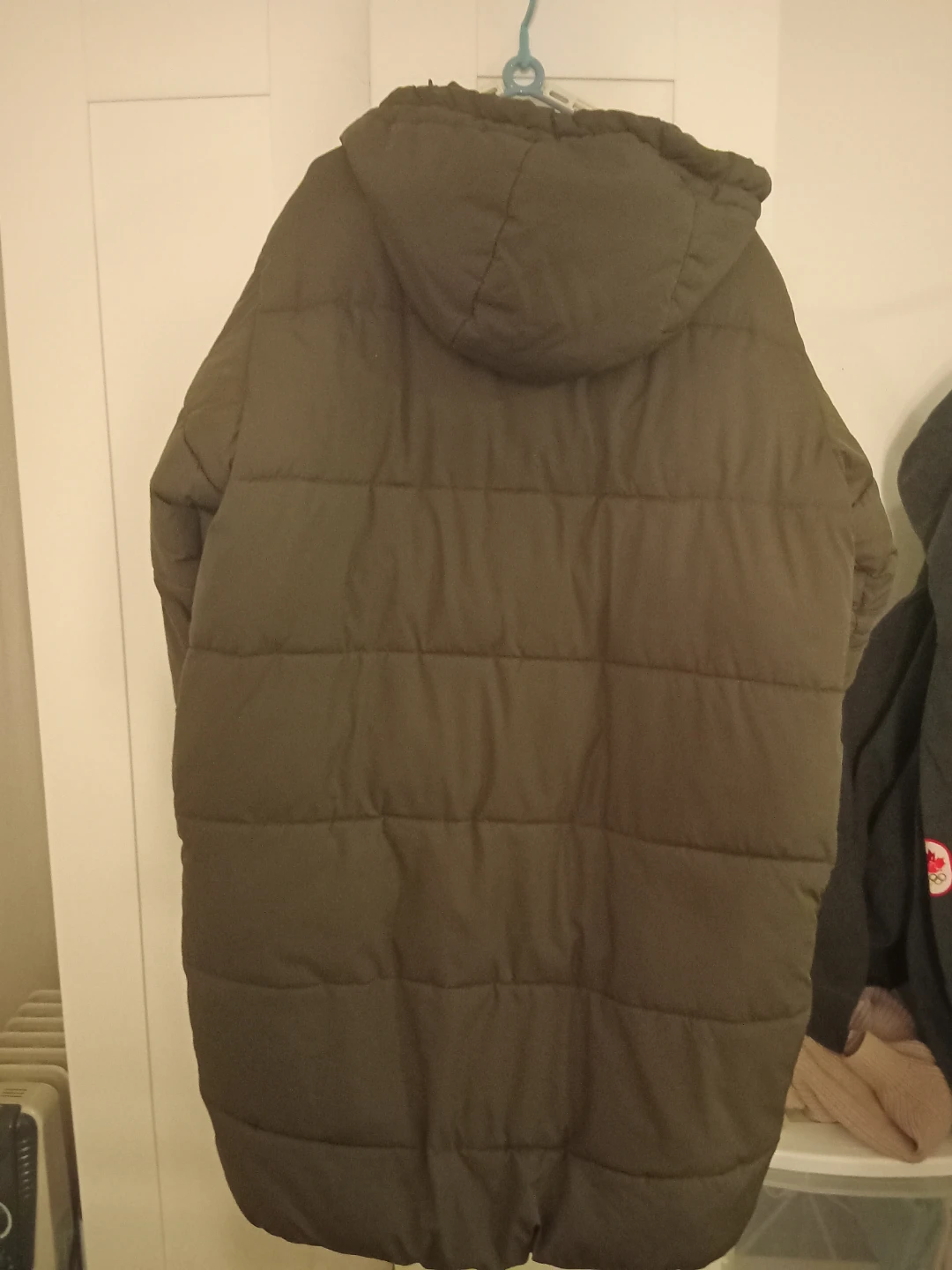 H&M Puffer OVERSIZED Coat - Women's Medium - Green - photo 3