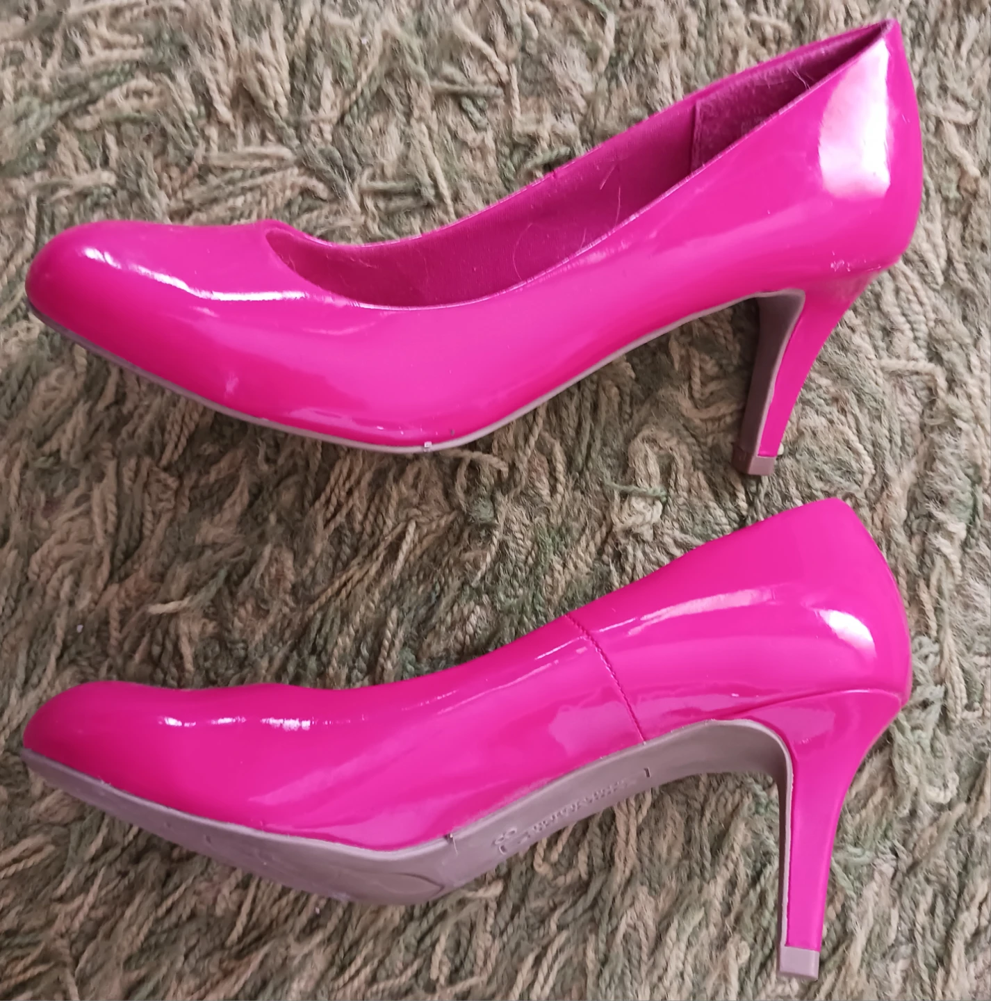 Comfort Plus by Predictions Red Patent Heels Size 8 - photo 3