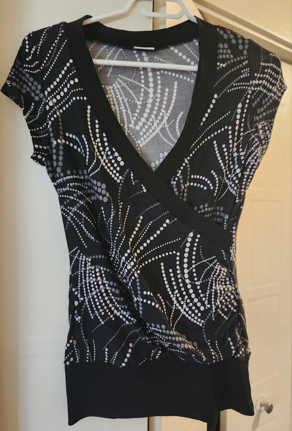 USED ~ Vintage Suzy Shier Top, Size S