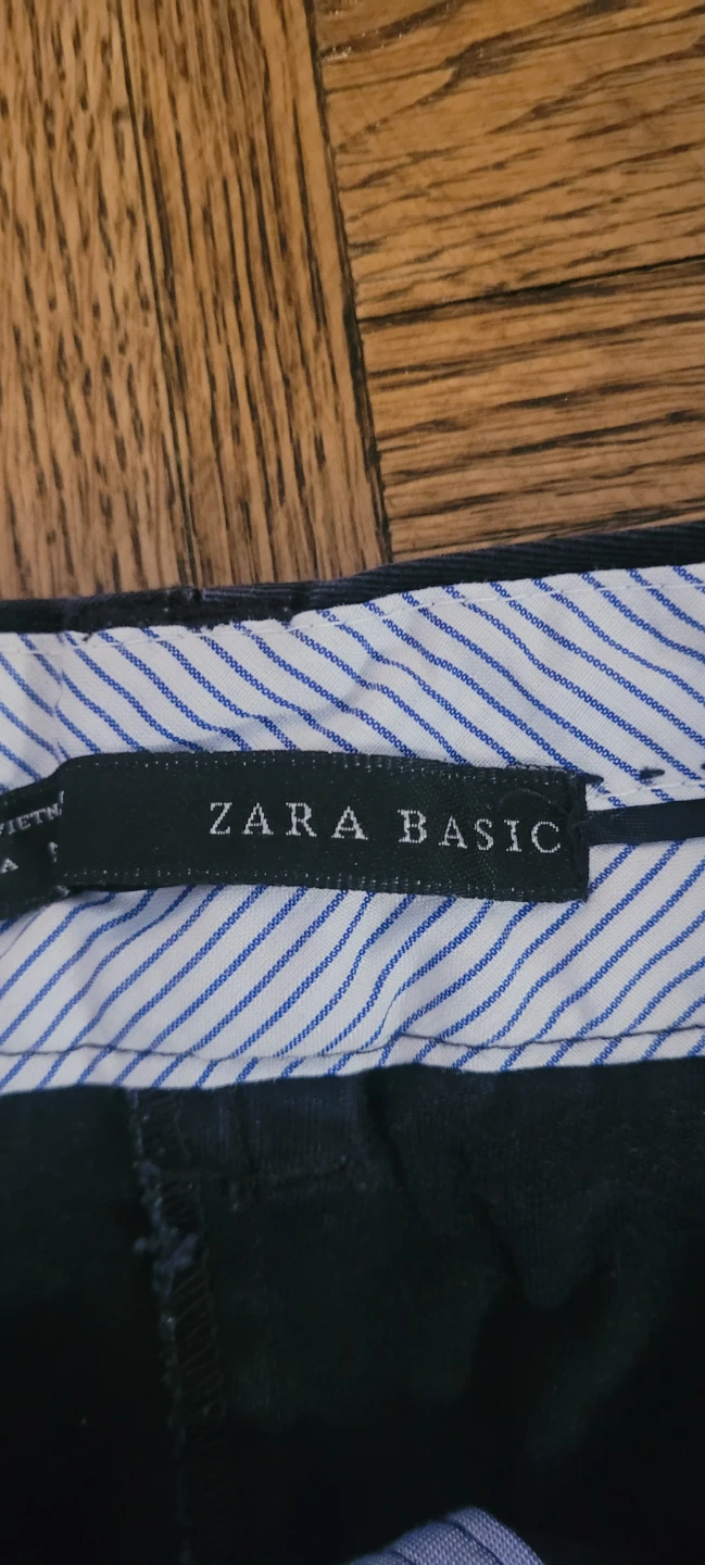 Zara Basic Women's Black Shorts Size S - photo 2