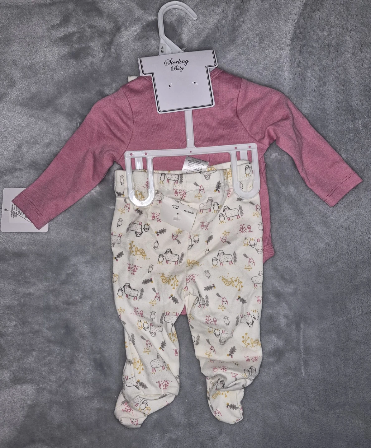 Sterling Baby "Little Lamb" Bodysuit and Footie Pants Set 🌱 - photo 2