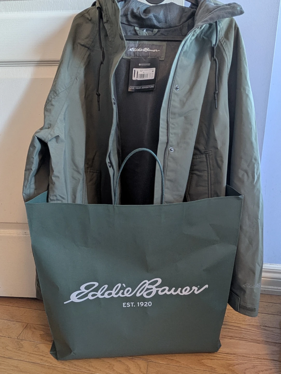 Eddie Bauer Women's Rain Jacket XL Green
