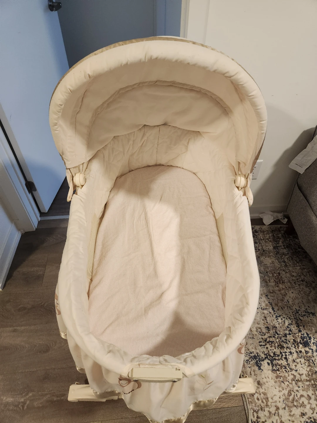 Baby Bassinet with Owl Design - photo 3