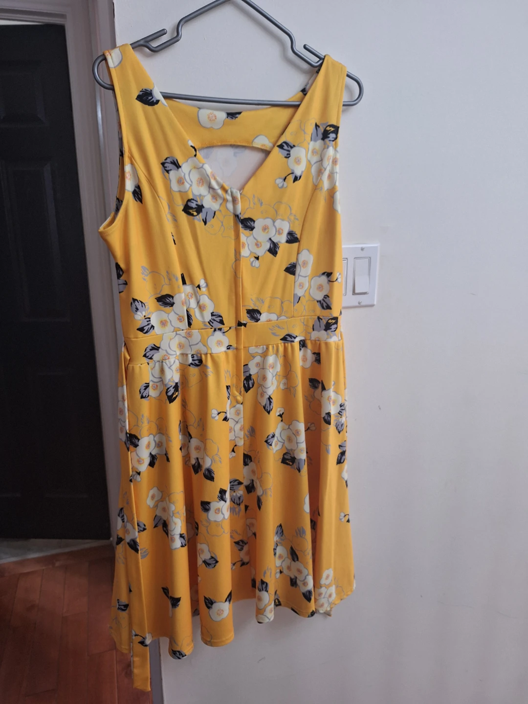 Bundle of 6 dresses - photo 4