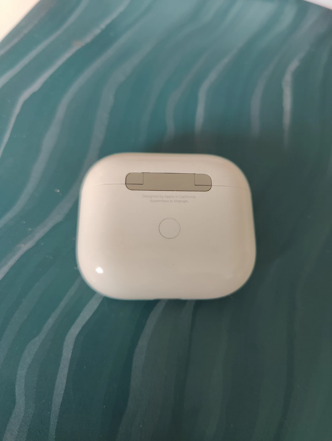 Apple AirPods (3rd generation) - photo 2