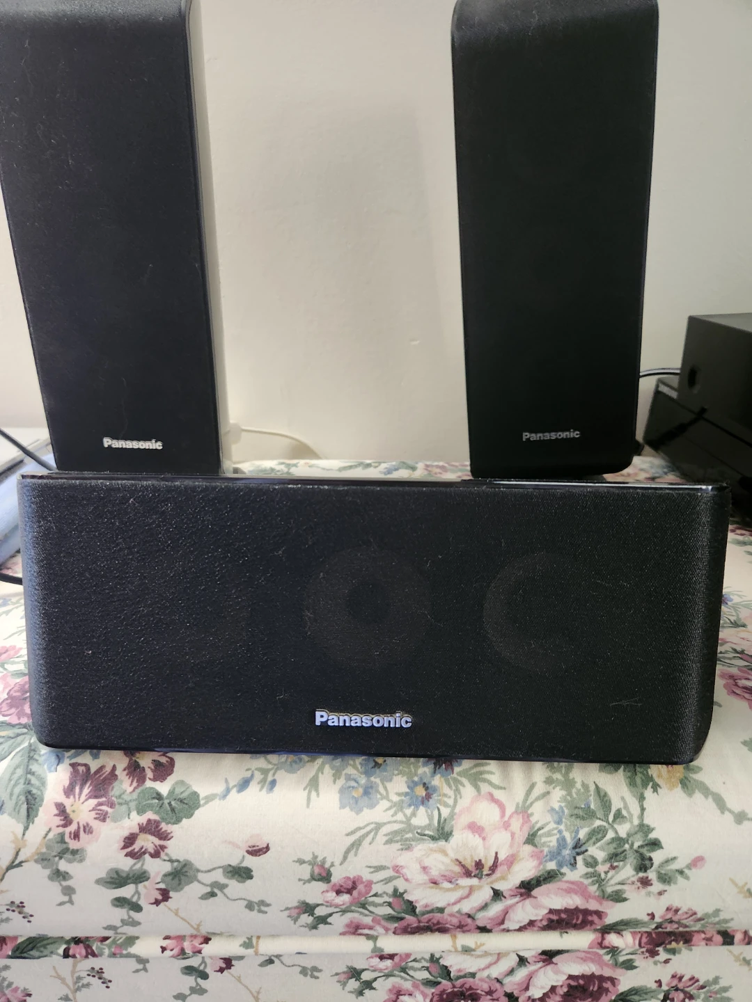 700 WATTS HEAVY-DUTY PANASONIC SURROUND SOUND SPEAKERS - photo 2