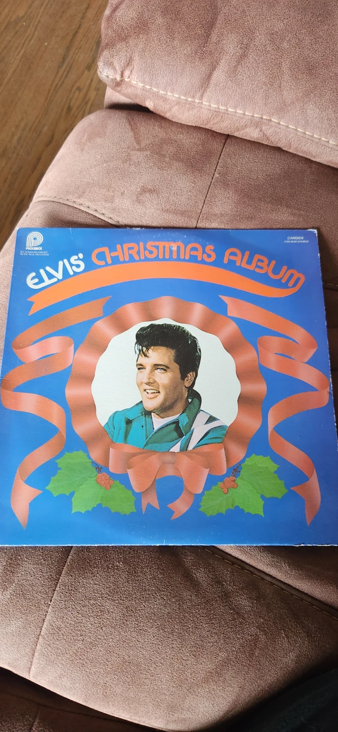 Elvis Presley Elvis' Christmas Album Vinyl Record