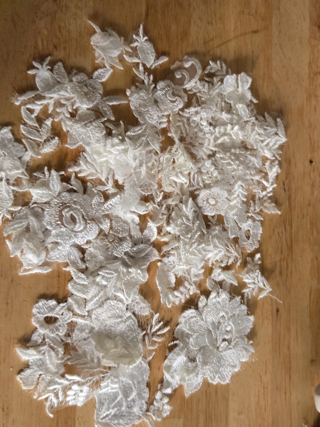 White Lace Fabric Applique - photo 2