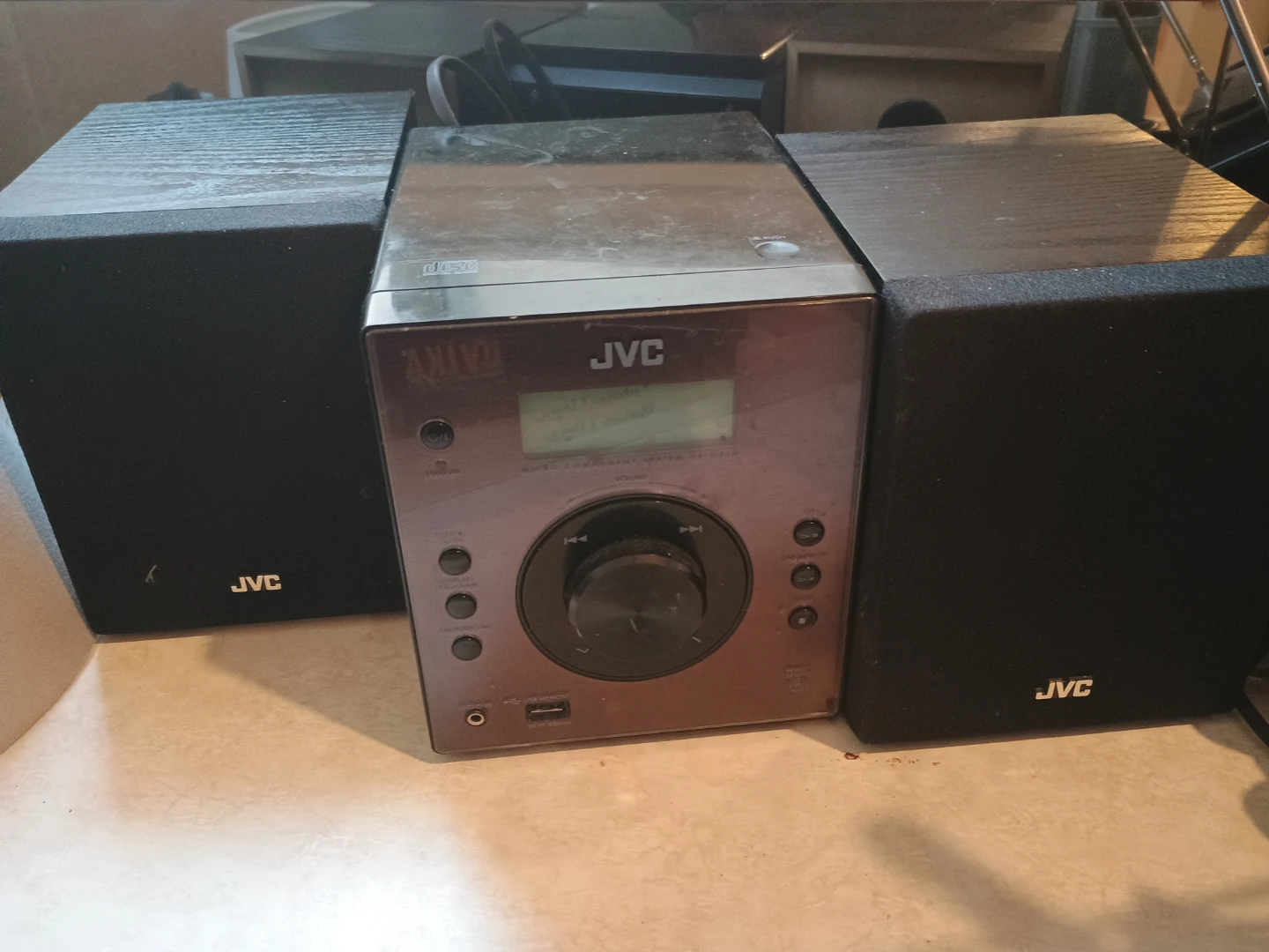 JVC Mini Component System with Speakers