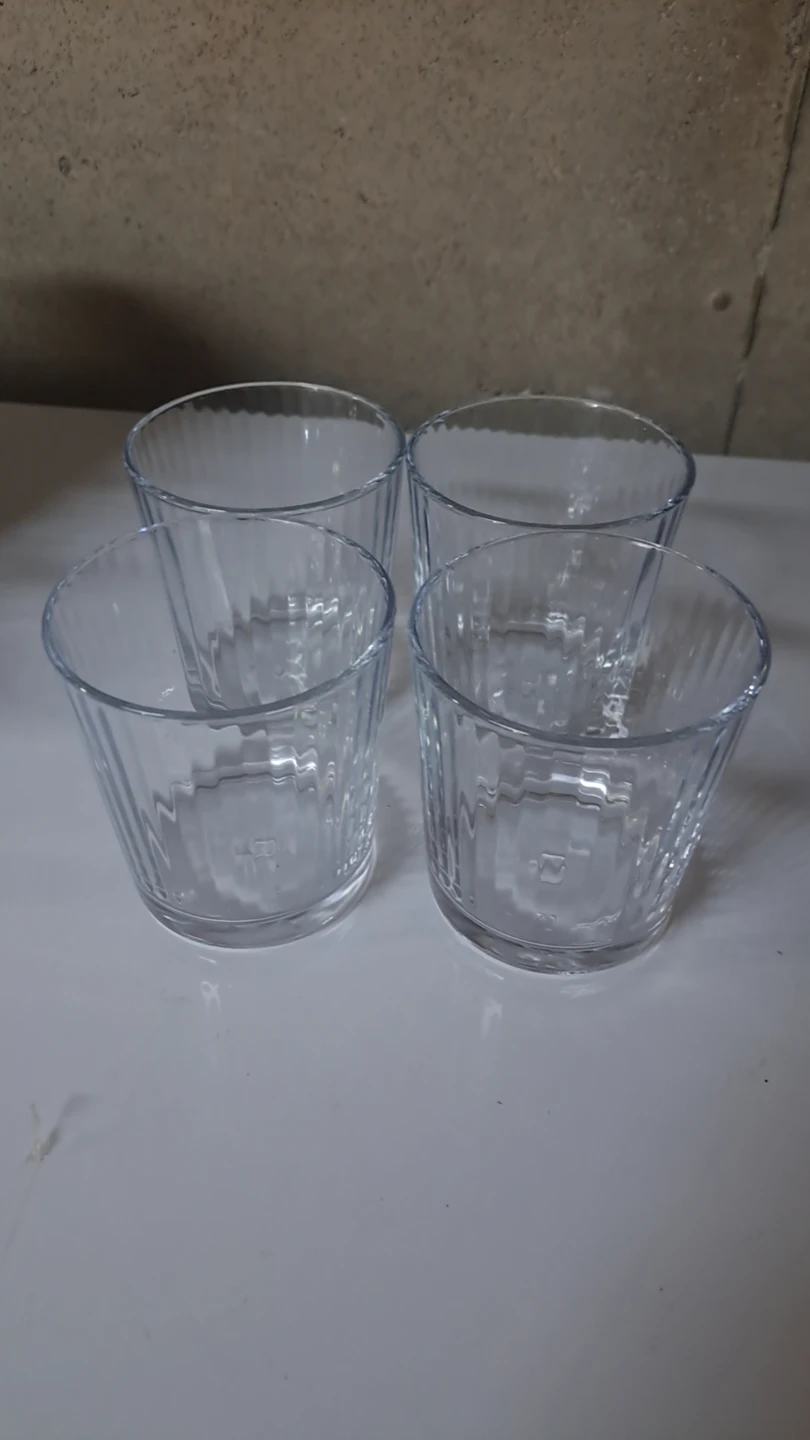 2 set of 4 Clear Glasses with Wave Pattern