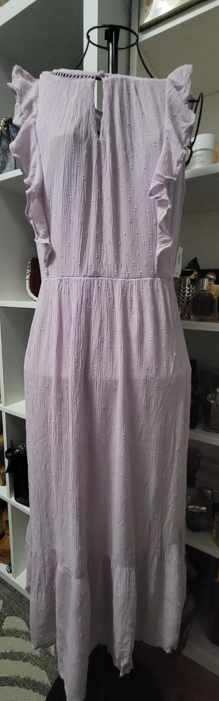 🌱 Light Purple Textured Ruffle Dress with Cutout Neckline