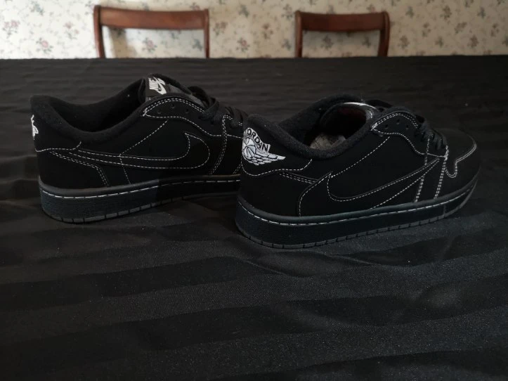 Travis Scott Black Phantoms - photo 2