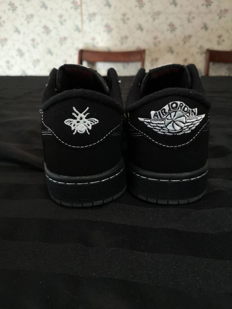 Travis Scott Black Phantoms - photo 4
