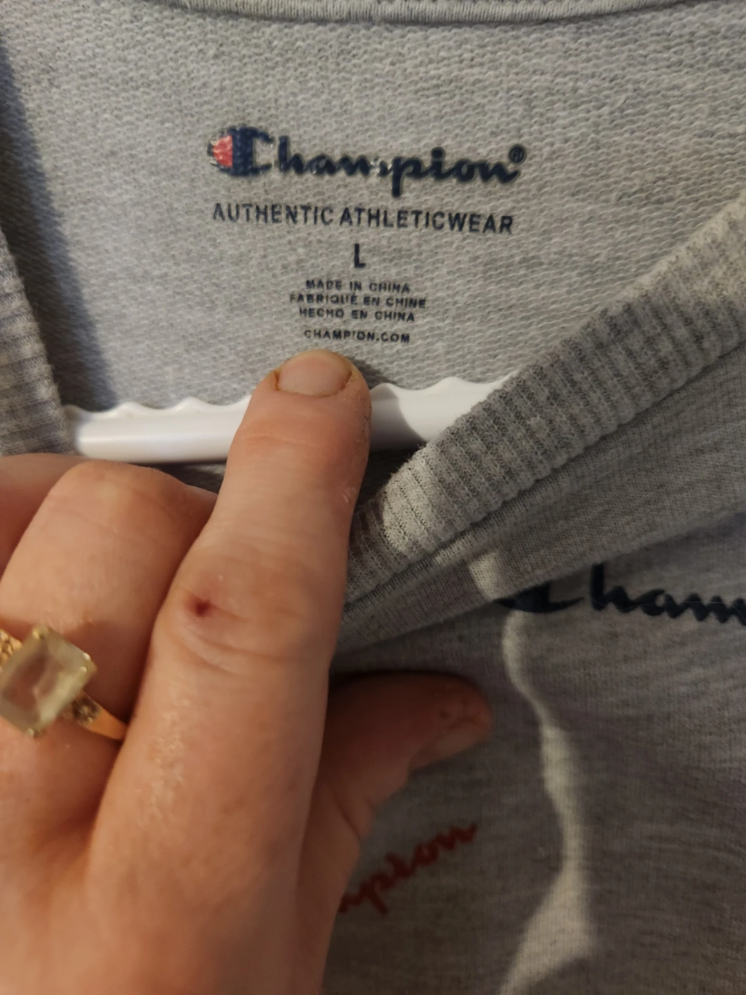 Champion sweatshirt junior lg - photo 3