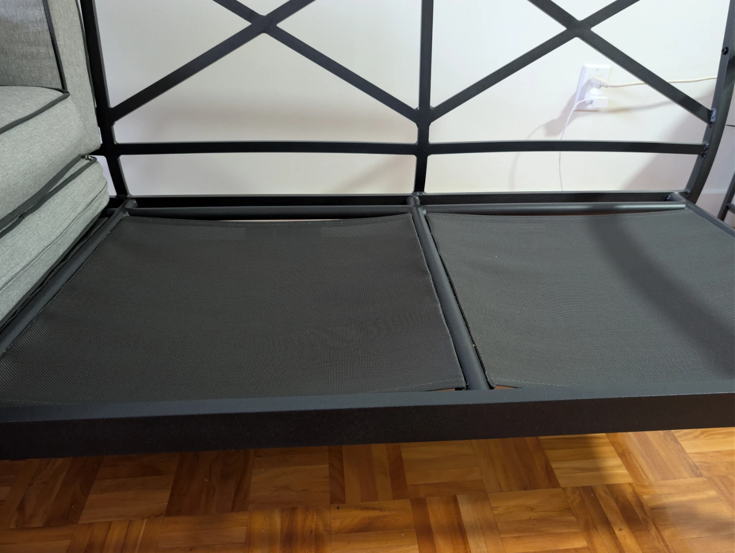 GlucksteinHome Malibu 4-Piece Patio Set – Excellent Condition - photo 2