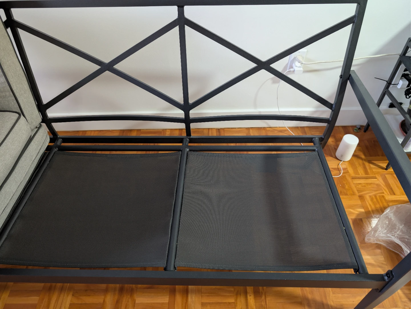 GlucksteinHome Malibu 4-Piece Patio Set – Excellent Condition - photo 3