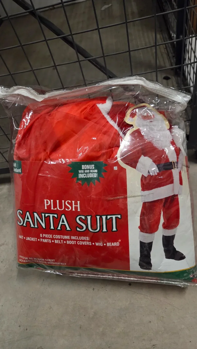 Adult Standard Plush Santa Suit - 8 Piece Costume