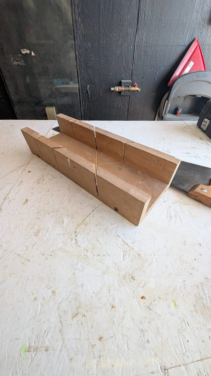 Wooden Mitre Box and Hand Saw - photo 3