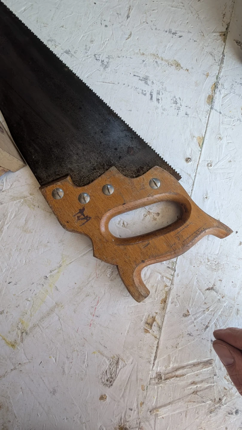 Wooden Mitre Box and Hand Saw - photo 4