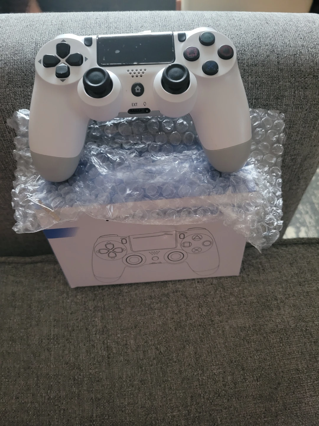 White Wireless Controller for PS4  and PC - photo 2