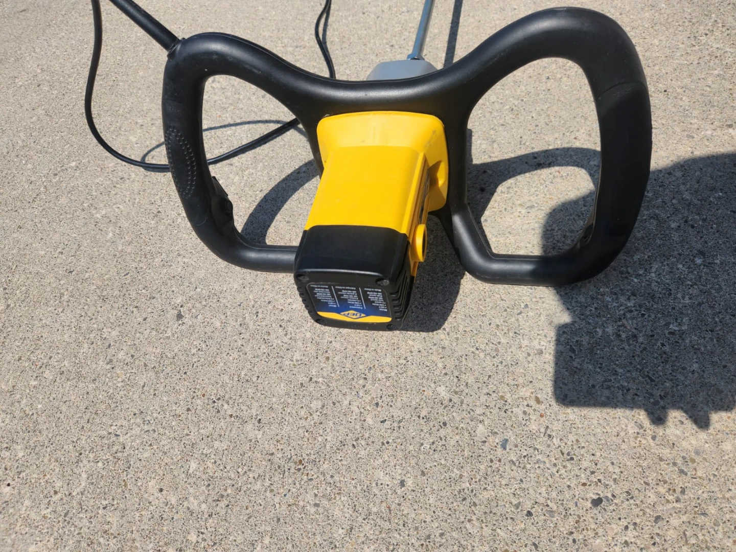 Yellow and Grey Power Mixer - photo 5