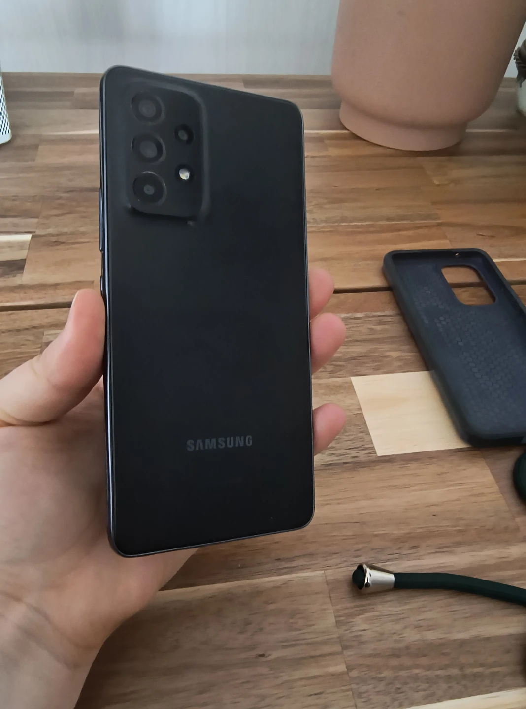 Samsung Galaxy A52 5G - Black, unlocked, comes with two cases - photo 3