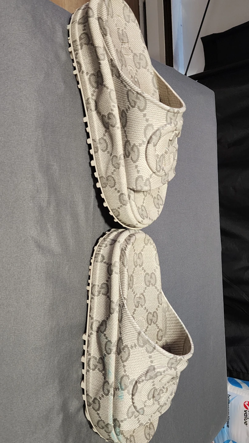 Gucci womans slides - photo 3