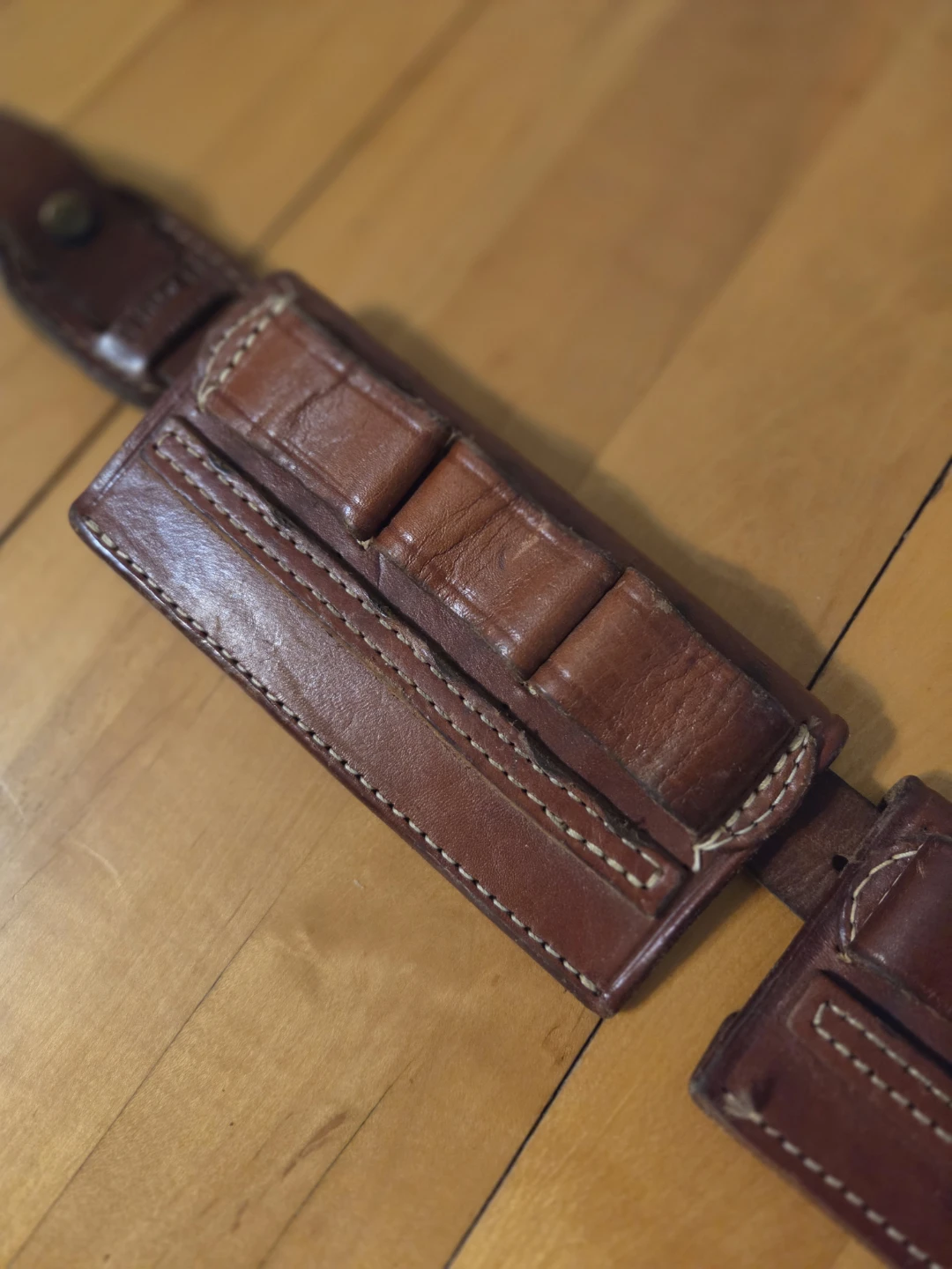Vintage Leather shotgun shell Belt Holder - photo 2