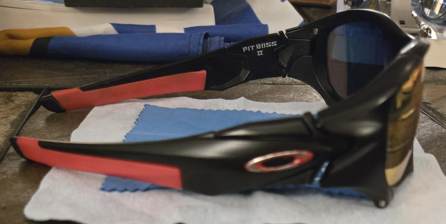 Oakley Sunglasses. $40. - photo 2