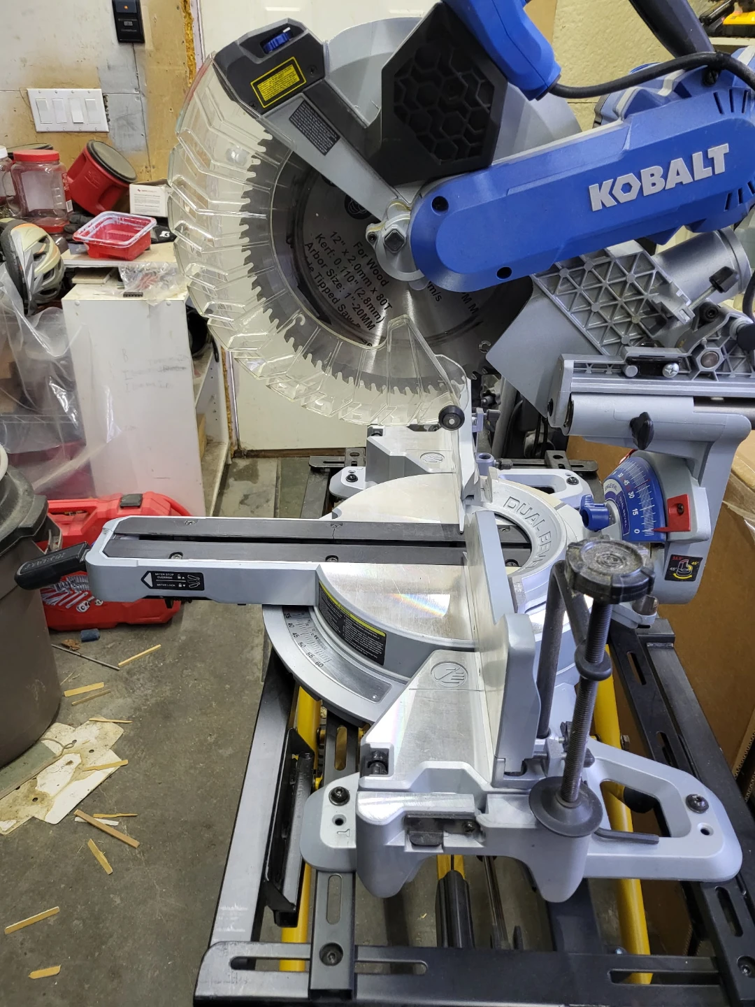 Kobalt 12" Dual Bevel Sliding Compound Miter Saw with Stand - photo 5