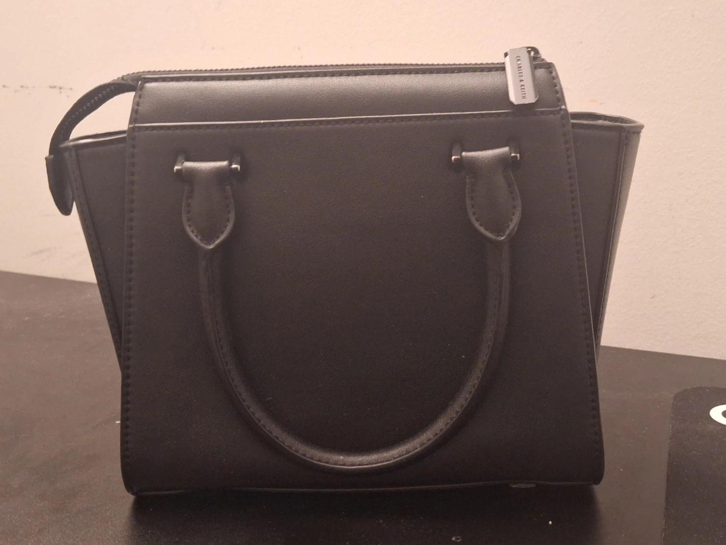 Charles & Keith Black Cross Body Bag - photo 2