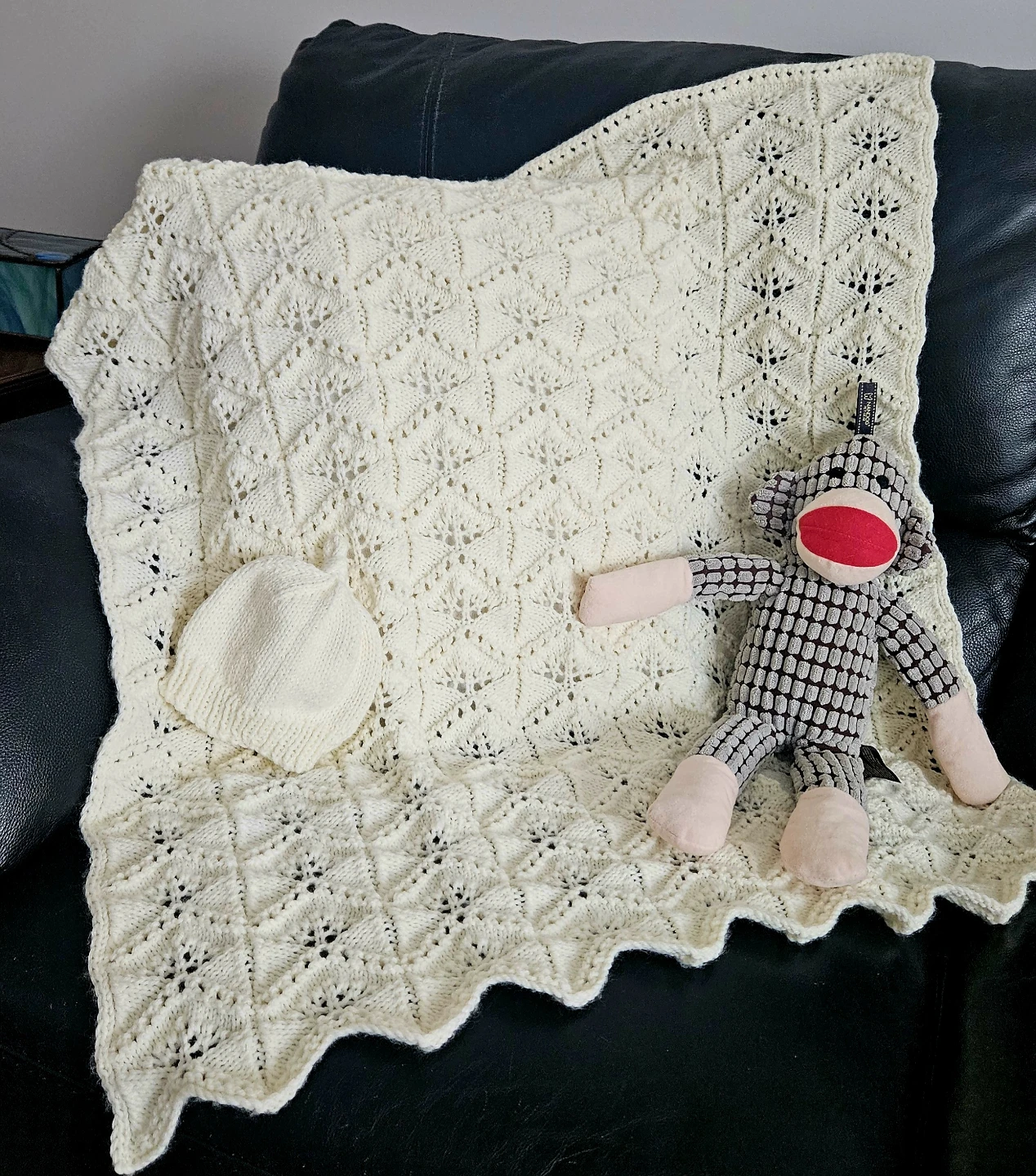 Handmade Knitted Baby Blanket and Hat Set - Cream - photo 2