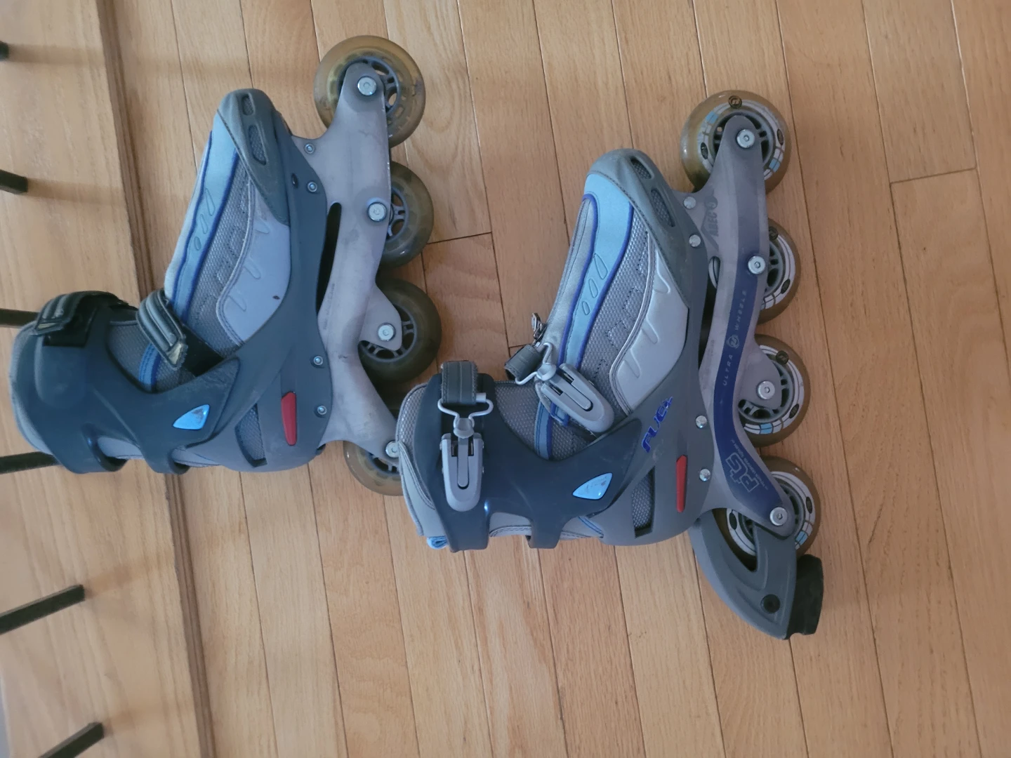 Bladerunner Women's Inline Skates Size 7 - photo 2