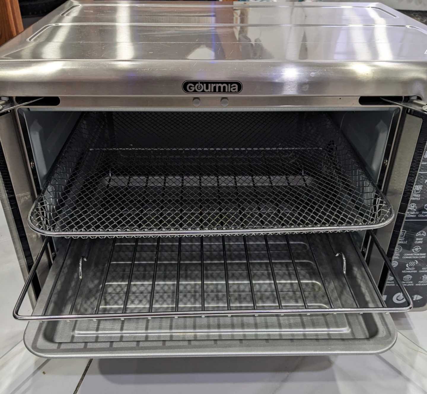 Gourmia Air Fryer Toaster Oven  GTF2448 - photo 3