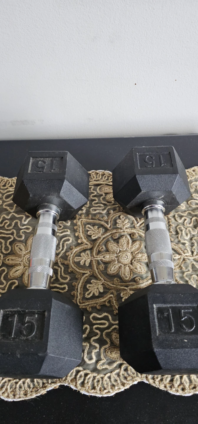 Pair of 15 lb Hex Dumbbells