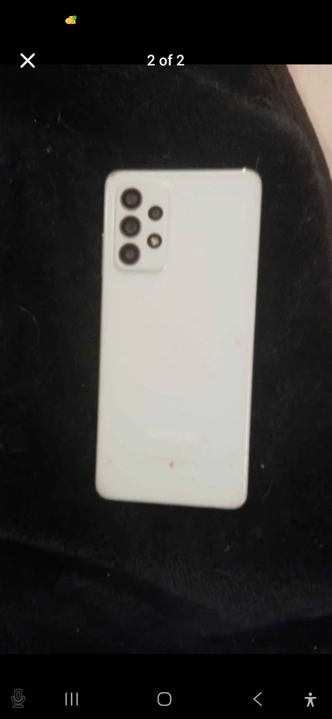 Phone is for parts - photo 2