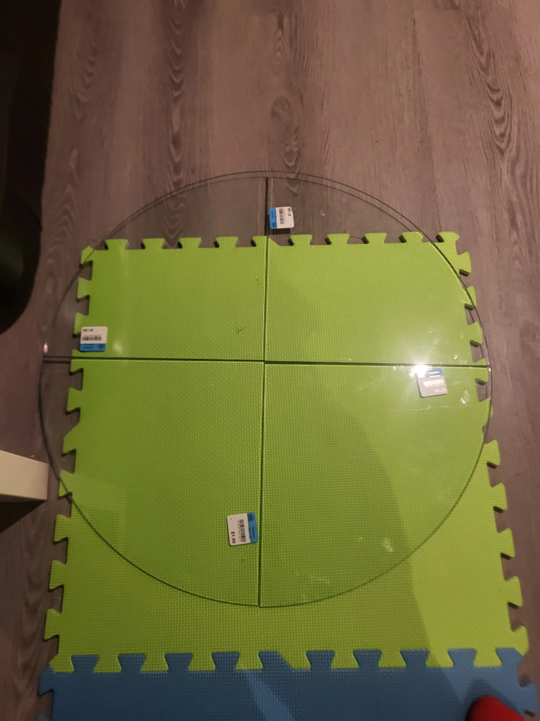 Round 4 Quarter Sectons Glass Table Top