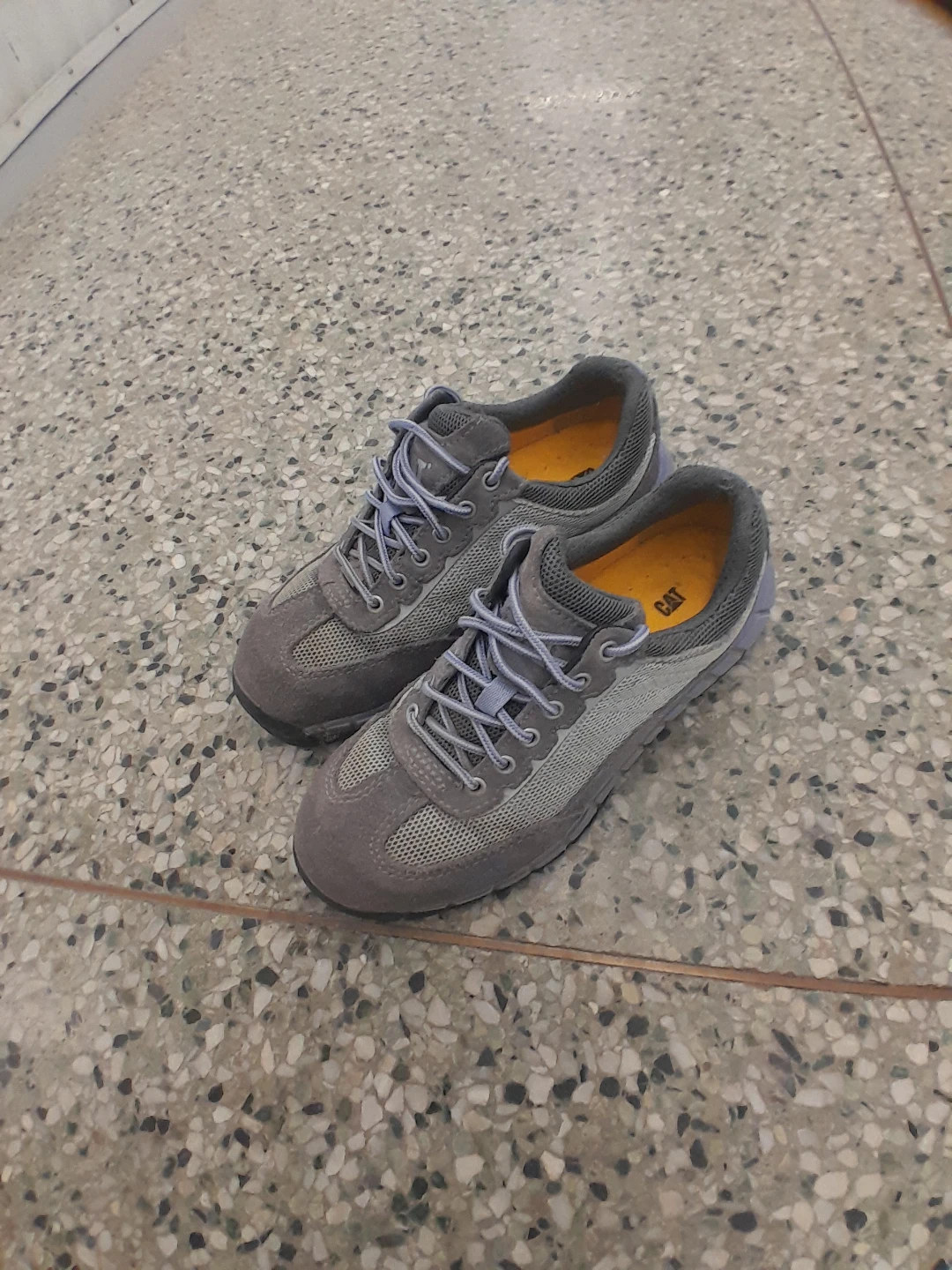 Safety  Shoes Cat Grey Suede & Mesh women's size 7 - photo 4