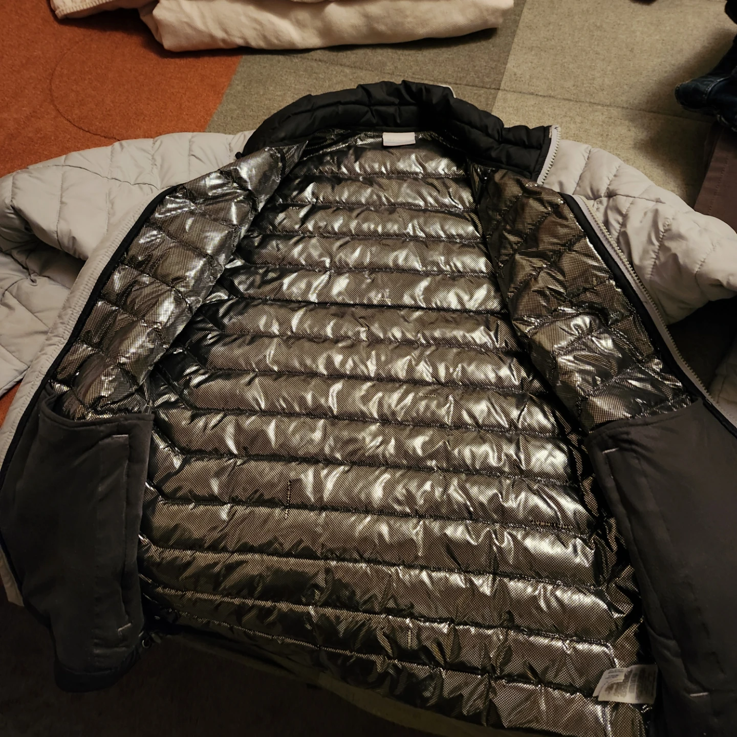 Grey Columbia Puffer Jacket - photo 4