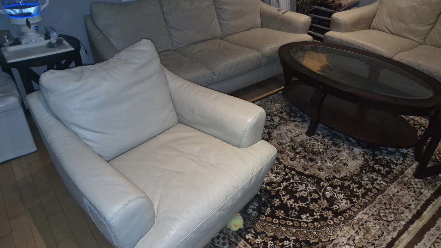 Cream Leather Sofa and Armchair Set - photo 5