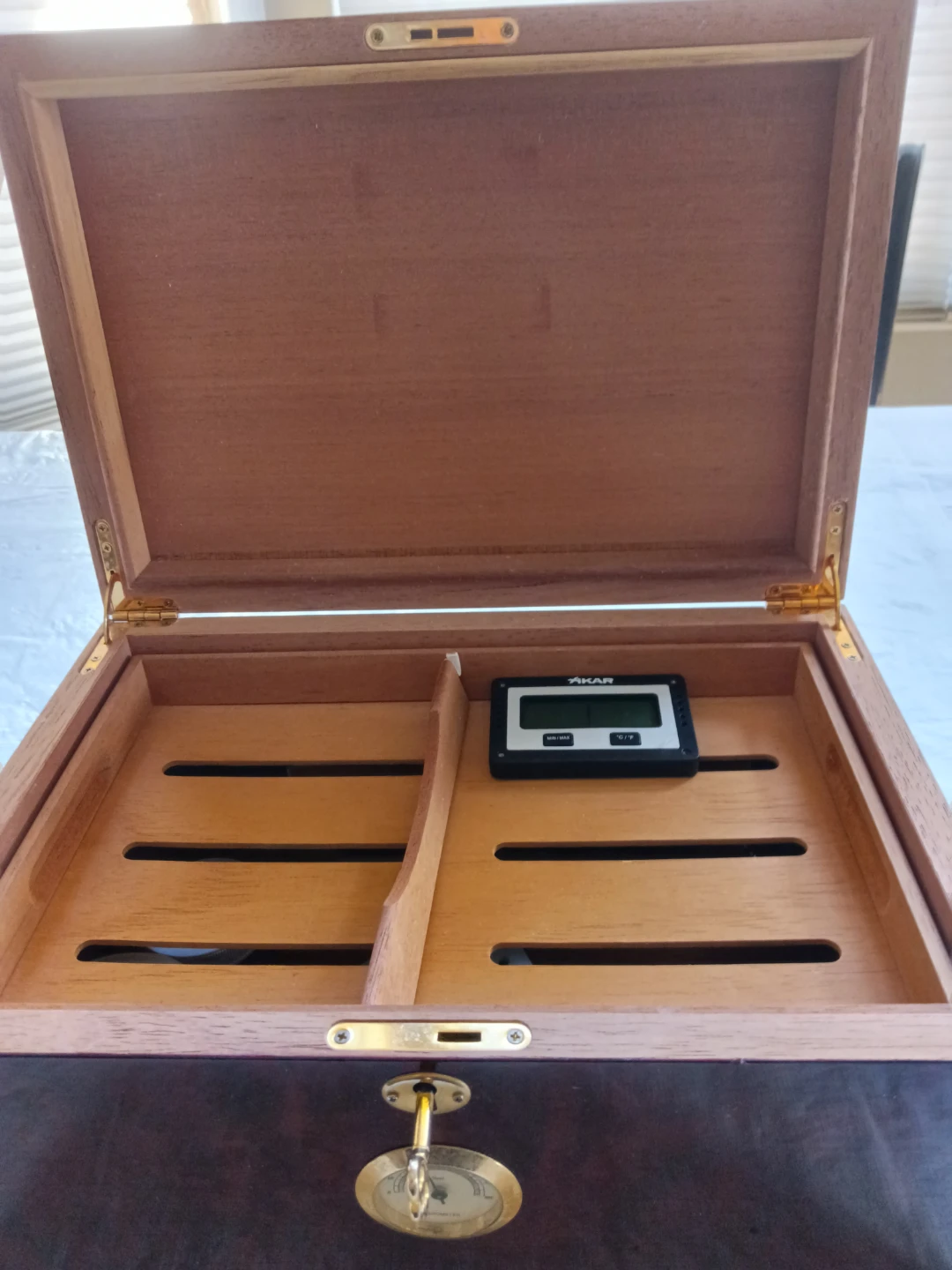 Akar Humidor Cigar Box with Hygrometer - photo 2