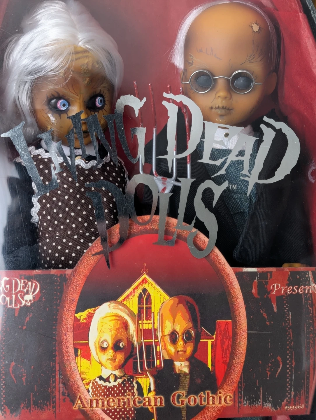 Mezco Toyz Living Dead Dolls AMERICAN GOTHIC series 2.