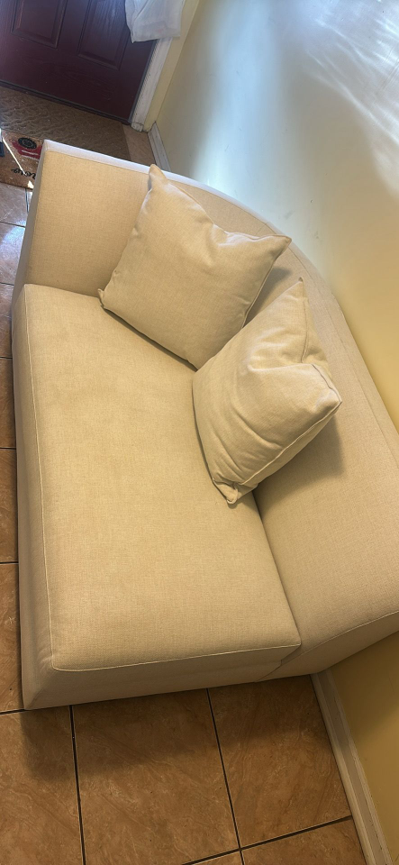 Cream Upholstered Corner Sectional Sofa with 2 Pillows - photo 2